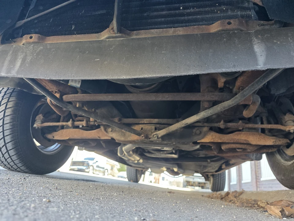 1985 Oldsmobile Cutlass 5th Gen - Image 19 of 21