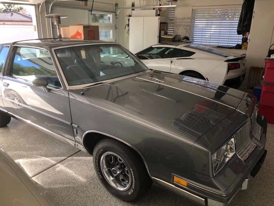 1985 Oldsmobile Cutlass Supreme - Image 11 of 12