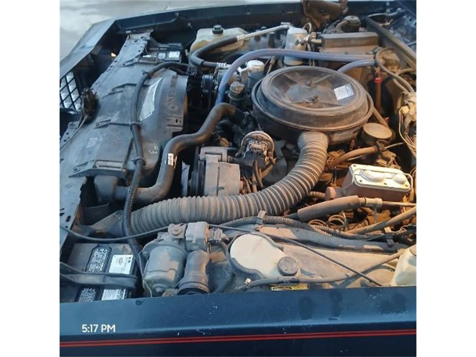 1985 Oldsmobile 88 - Image 9 of 24