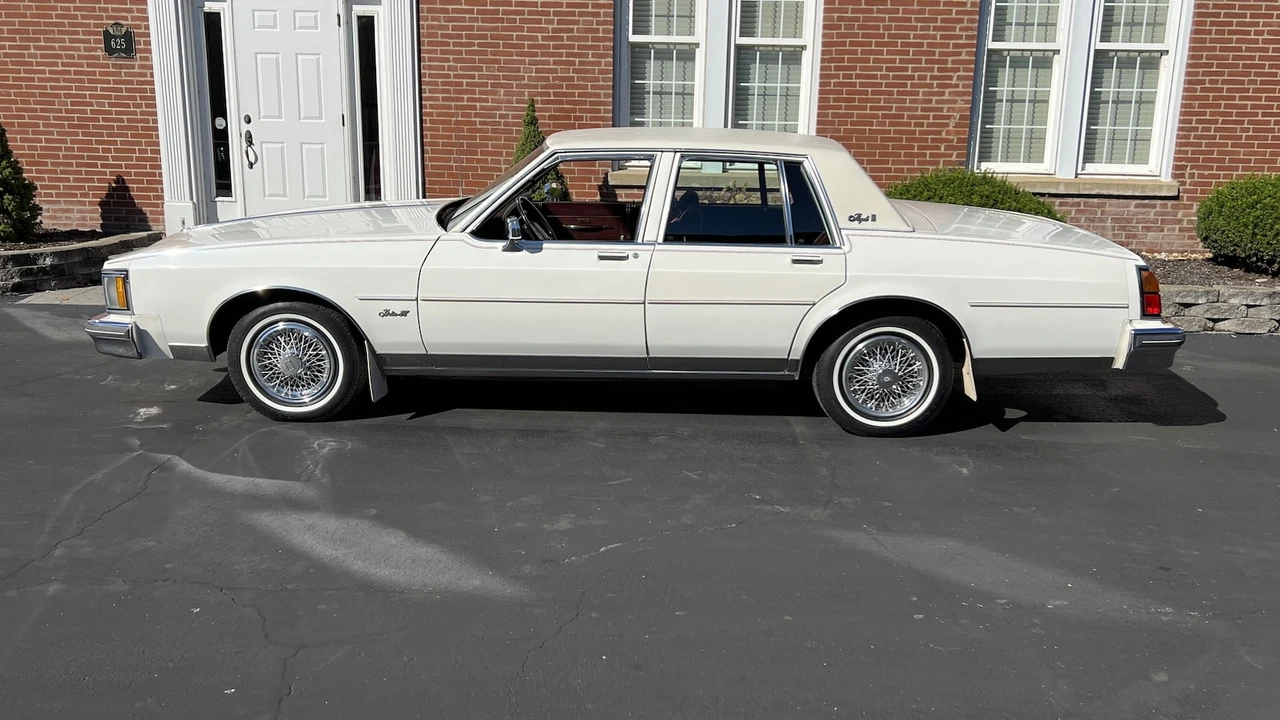 1985 Oldsmobile 88 - Image 2 of 9