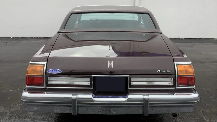 1985 Oldsmobile 88 - Image 3 of 29