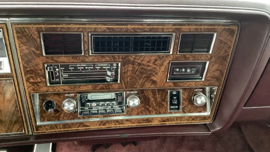 1985 Oldsmobile 88 - Image 17 of 29