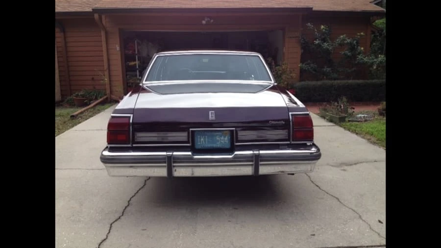 1985 Oldsmobile 98 - Image 11 of 12