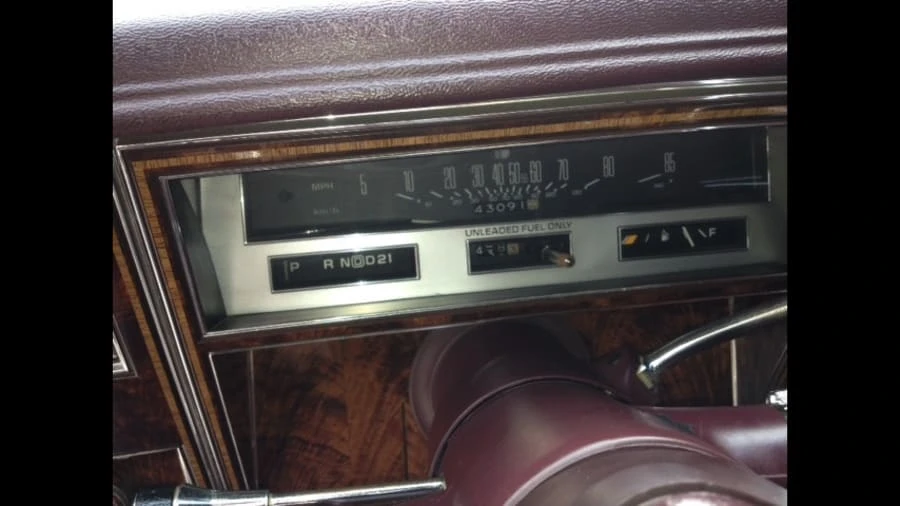 1985 Oldsmobile 98 - Image 5 of 12
