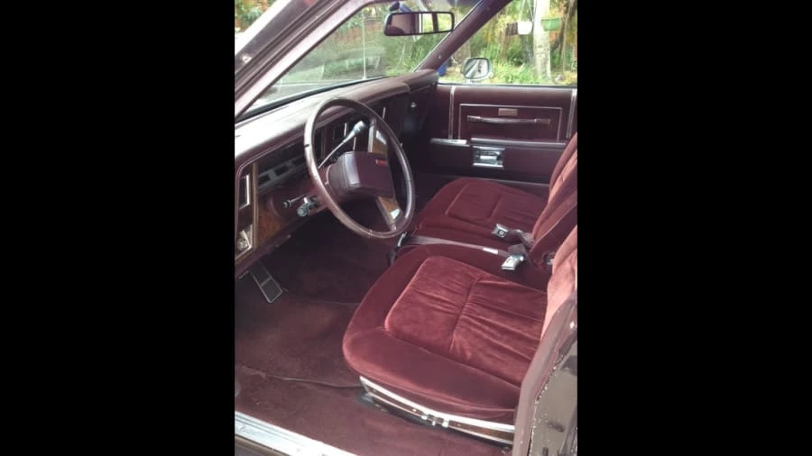1985 Oldsmobile 98 - Image 3 of 12