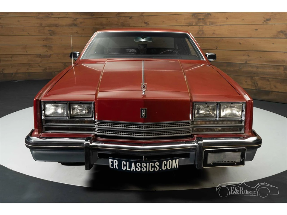 1985 Oldsmobile Toronado - Image 6 of 30