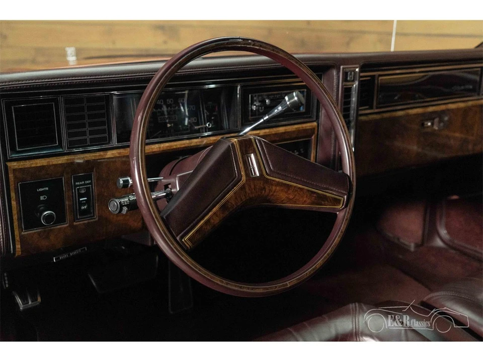 1985 Oldsmobile Toronado - Image 15 of 30