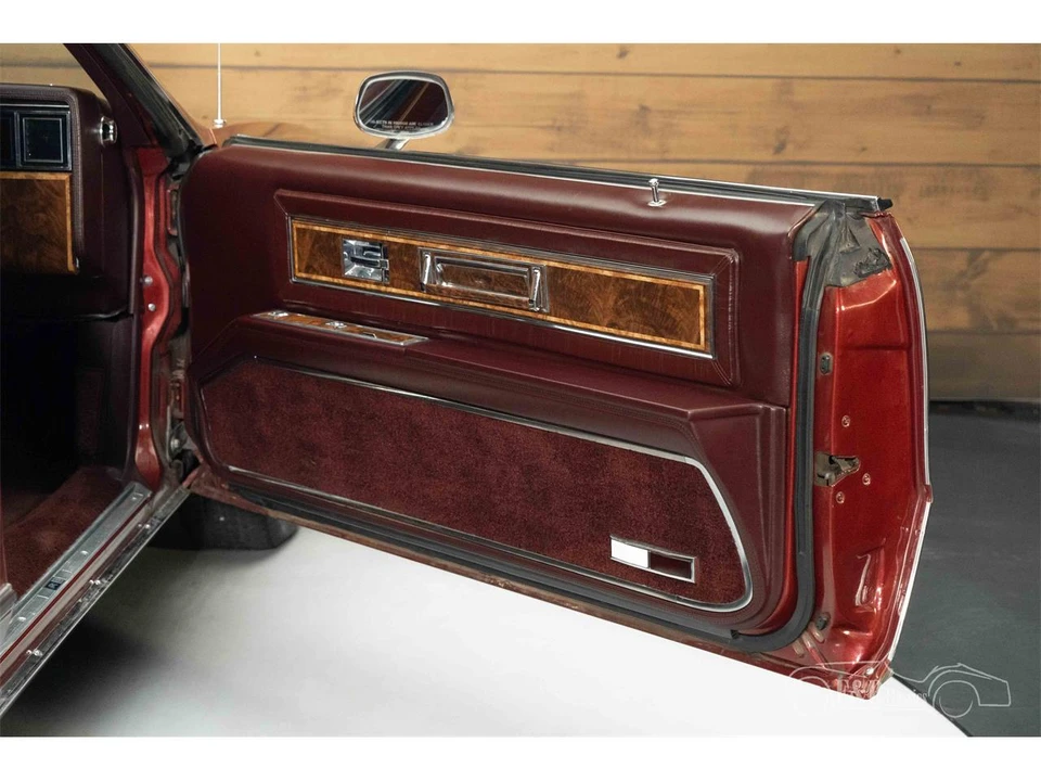 1985 Oldsmobile Toronado - Image 18 of 30