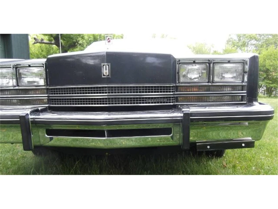 1985 Oldsmobile Toronado - Image 13 of 18