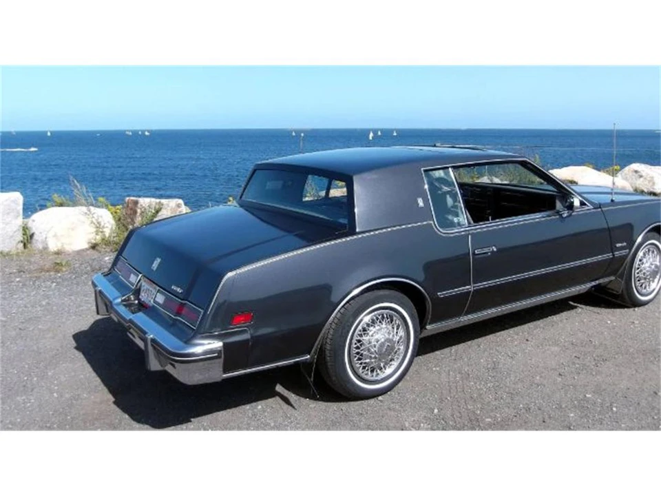 1985 Oldsmobile Toronado - Image 16 of 18
