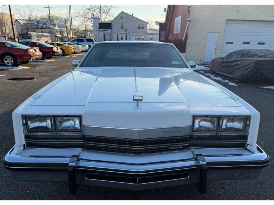 1985 Oldsmobile Toronado - Image 4 of 31