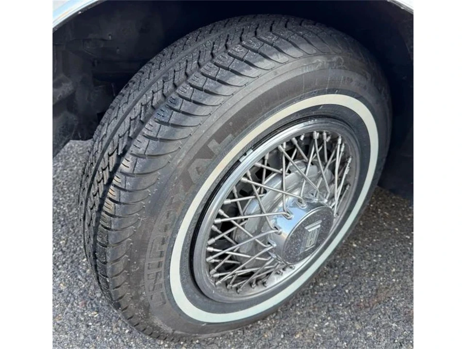 1985 Oldsmobile Toronado - Image 26 of 31
