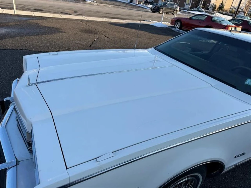 1985 Oldsmobile Toronado - Image 31 of 31