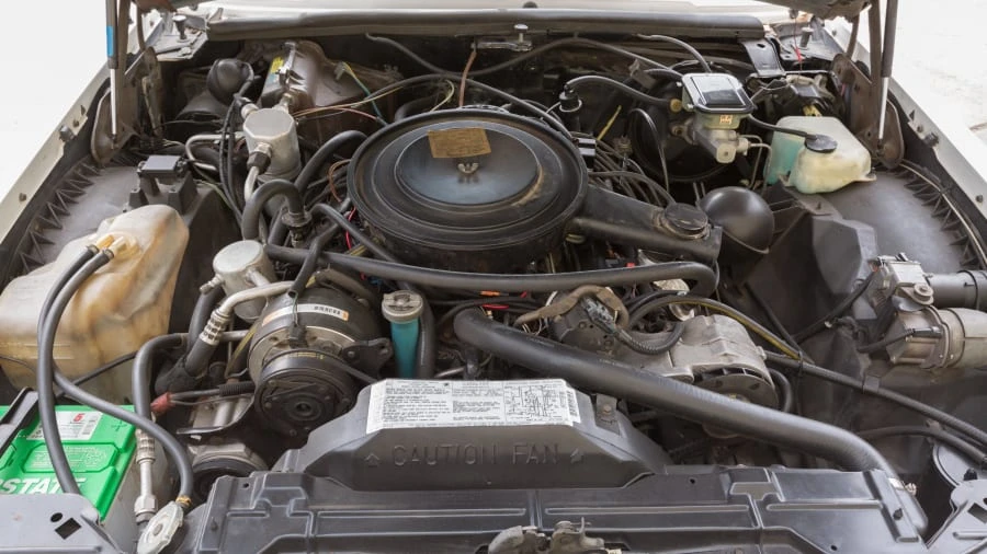 1985 Oldsmobile Toronado - Image 6 of 12