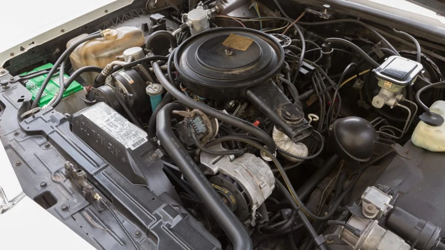 1985 Oldsmobile Toronado - Image 7 of 12