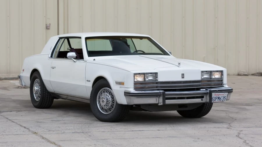 1985 Oldsmobile Toronado - Image 12 of 12
