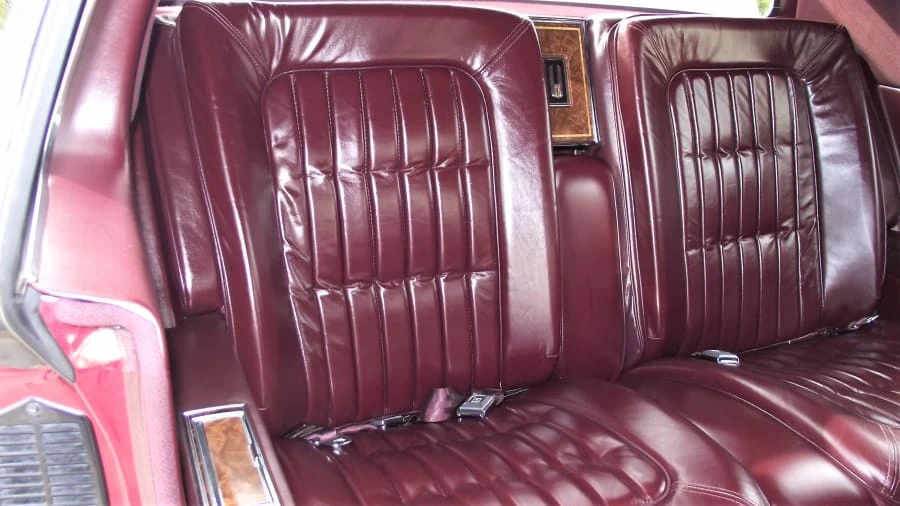 1985 Oldsmobile Toronado - Image 7 of 12
