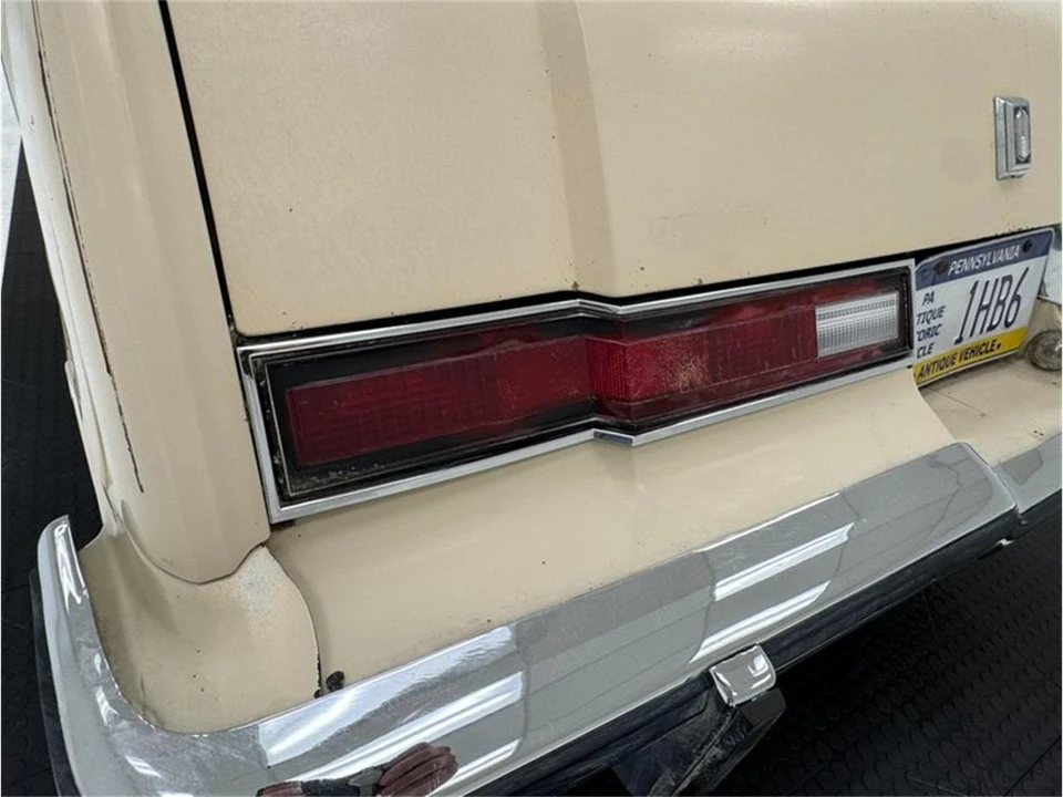 1985 Oldsmobile Toronado - Image 20 of 31