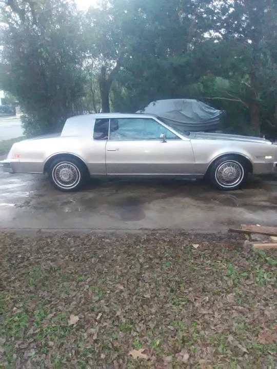 1985 Oldsmobile Toronado - Image 9 of 12