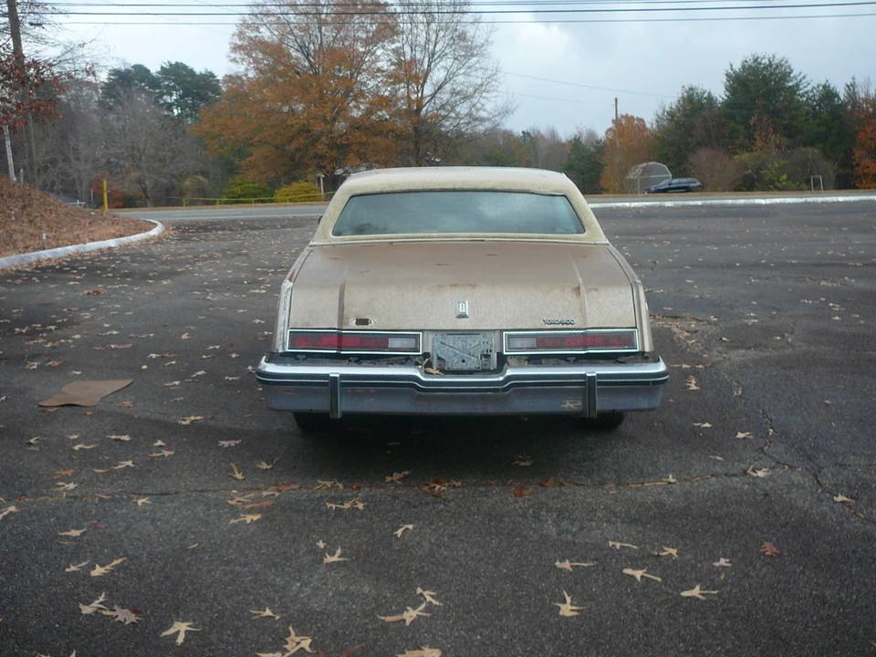 1985 Oldsmobile Toronado - Image 3 of 20