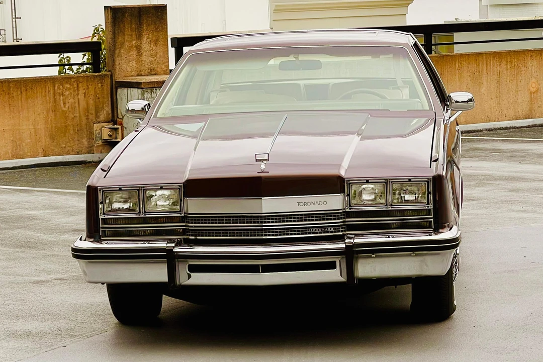 1985 Oldsmobile Toronado - Image 6 of 31