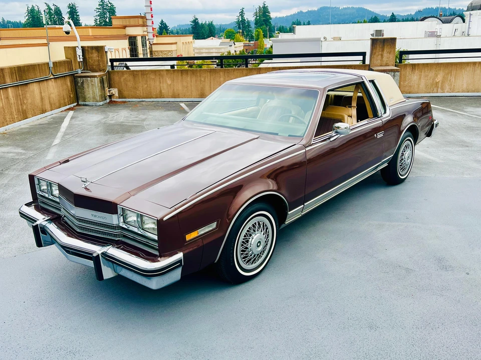 1985 Oldsmobile Toronado - Image 9 of 31