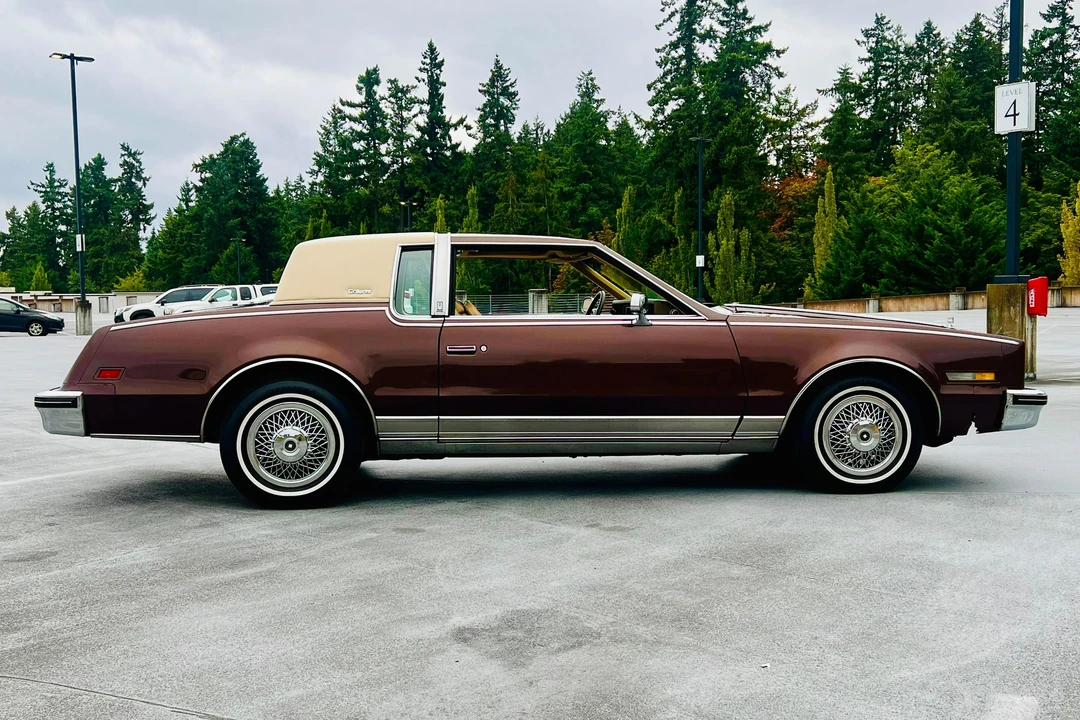 1985 Oldsmobile Toronado - Image 3 of 31