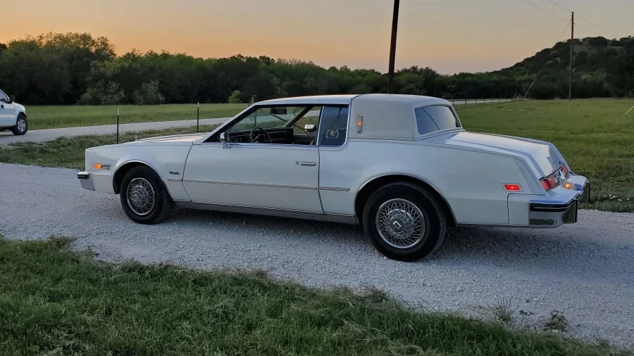 1985 Oldsmobile Toronado - Image 2 of 6