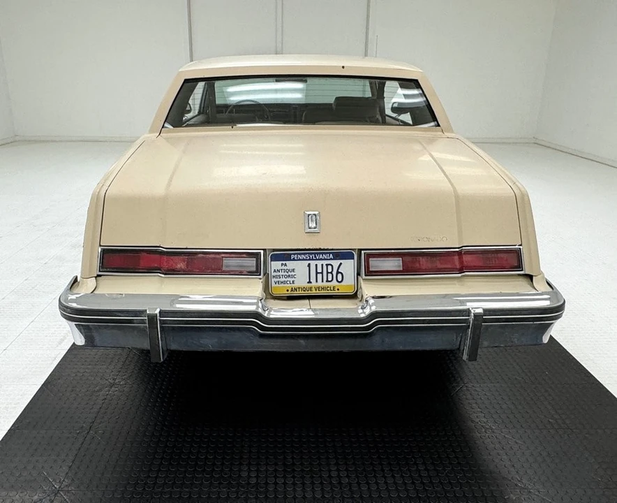 1985 Oldsmobile Toronado - Image 4 of 31
