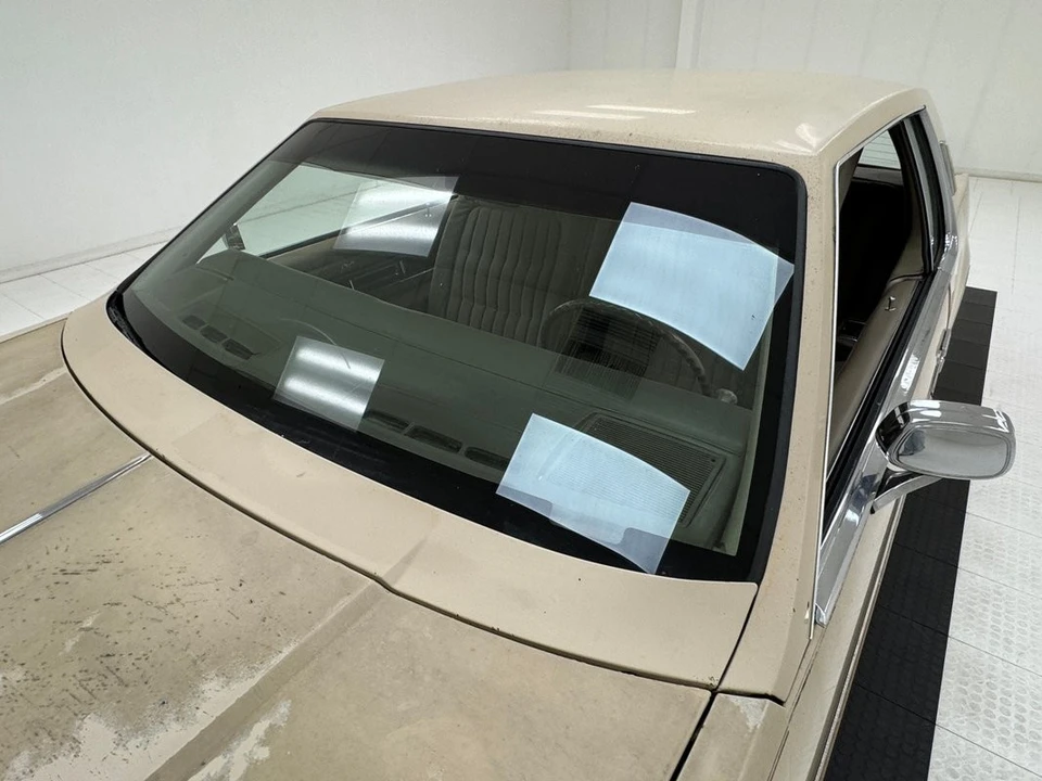 1985 Oldsmobile Toronado - Image 13 of 31