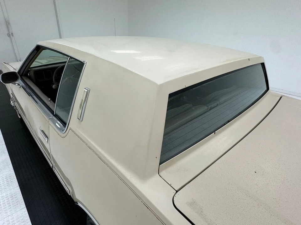 1985 Oldsmobile Toronado - Image 18 of 31