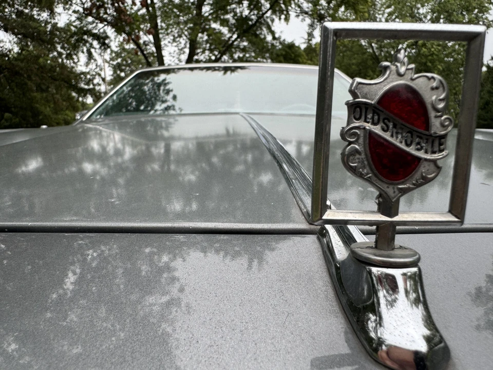 1985 Oldsmobile Toronado - Image 14 of 31