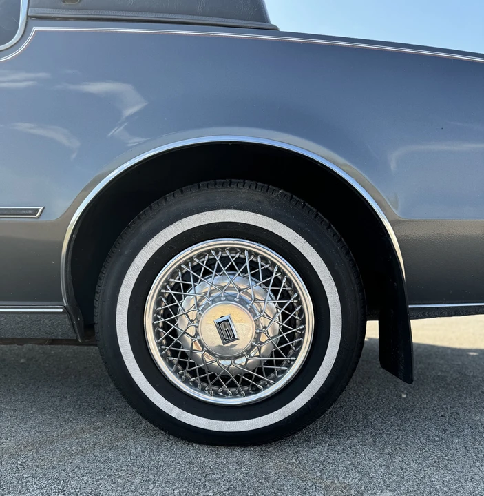 1985 Oldsmobile Toronado - Image 24 of 31