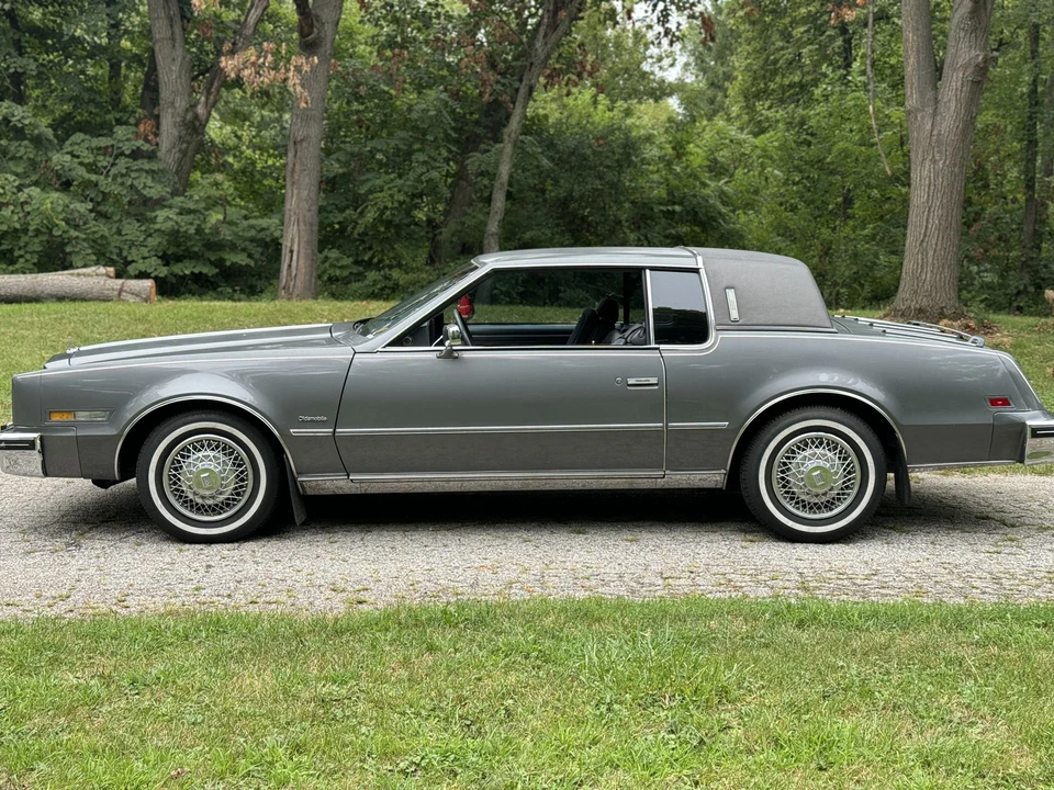 1985 Oldsmobile Toronado - Image 4 of 31