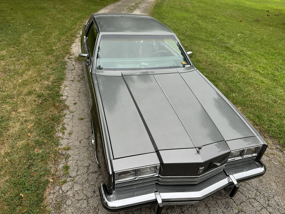1985 Oldsmobile Toronado - Image 6 of 31