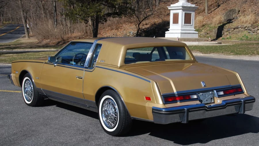 1985 Oldsmobile Toronado - Image 3 of 12