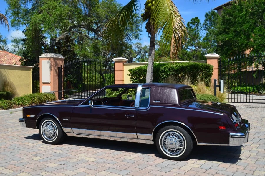 1985 Oldsmobile Toronado - Image 3 of 12