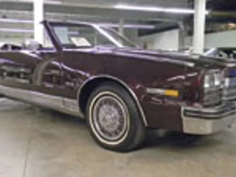 1985 Oldsmobile Toronado - Image 2 of 2