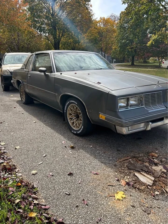1985 Oldsmobile Cutlass Supreme - Image 3 of 8