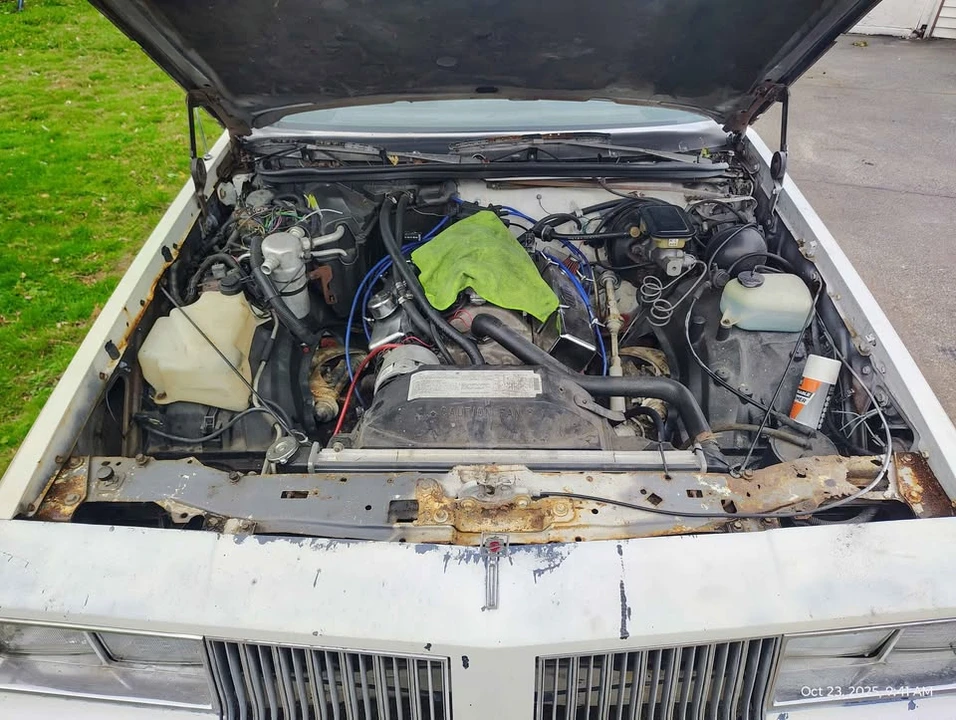 1985 Oldsmobile Cutlass Supreme - Image 6 of 8