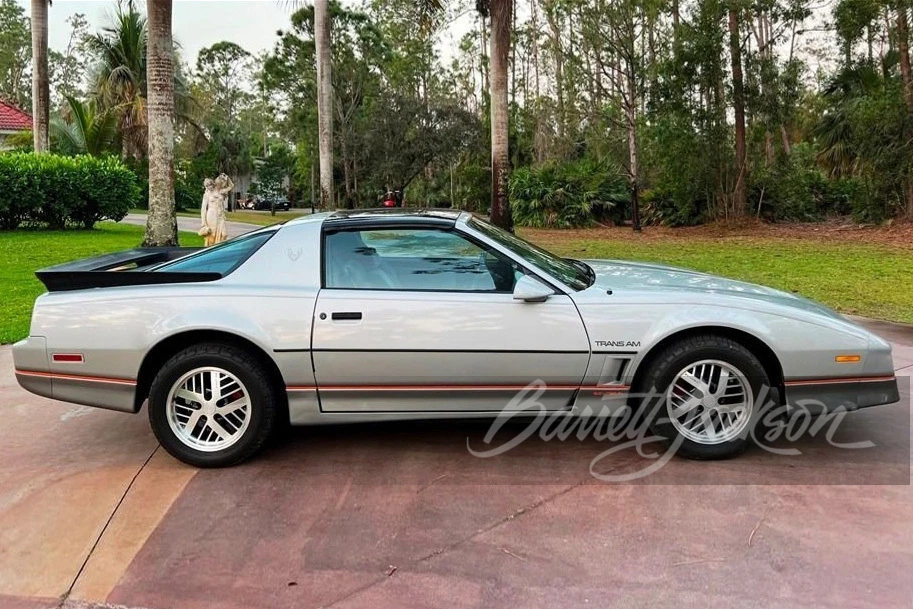 1985 Pontiac Firebird Trans Am 3rd Gen - Image 13 of 13