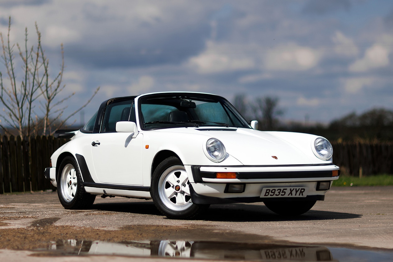 1985 PORSCHE 911 CARRERA 3.2 SPORT TARGA