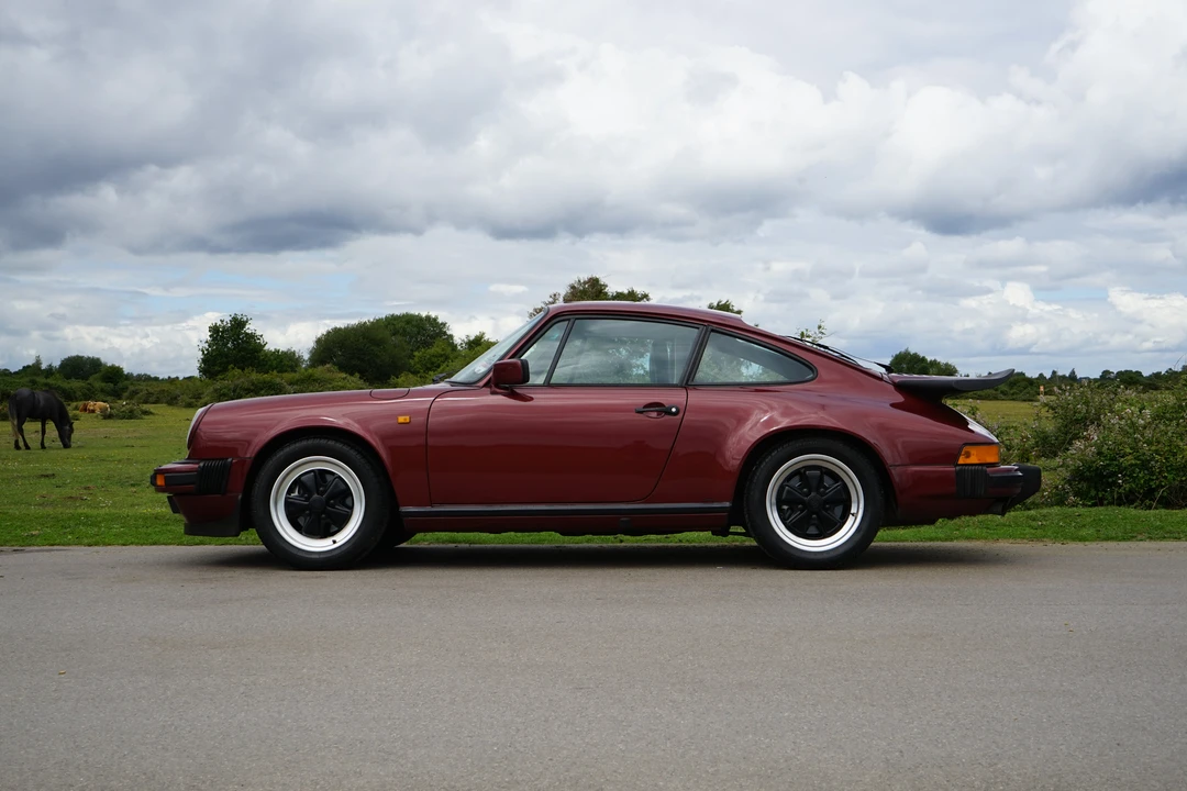 1985 Porsche 911 Carrera 3.2 - Image 9 of 31