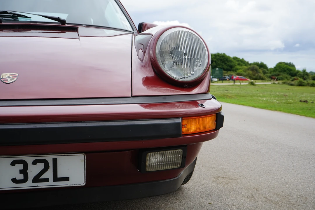 1985 Porsche 911 Carrera 3.2 - Image 25 of 31