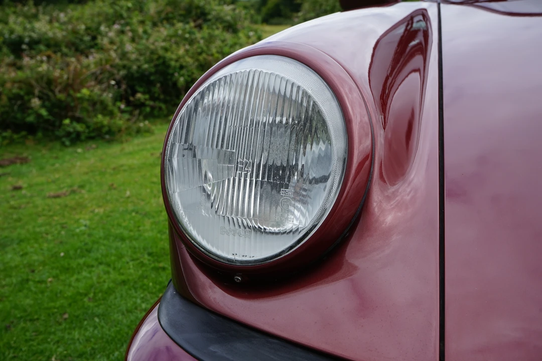 1985 Porsche 911 Carrera 3.2 - Image 26 of 31