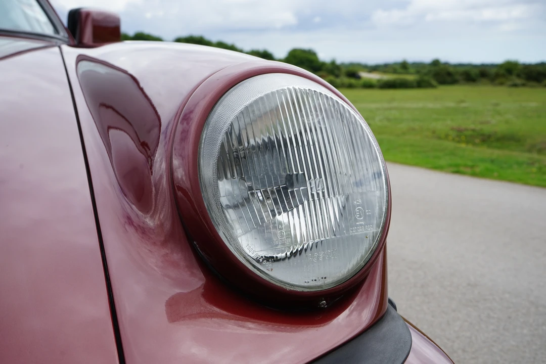 1985 Porsche 911 Carrera 3.2 - Image 27 of 31