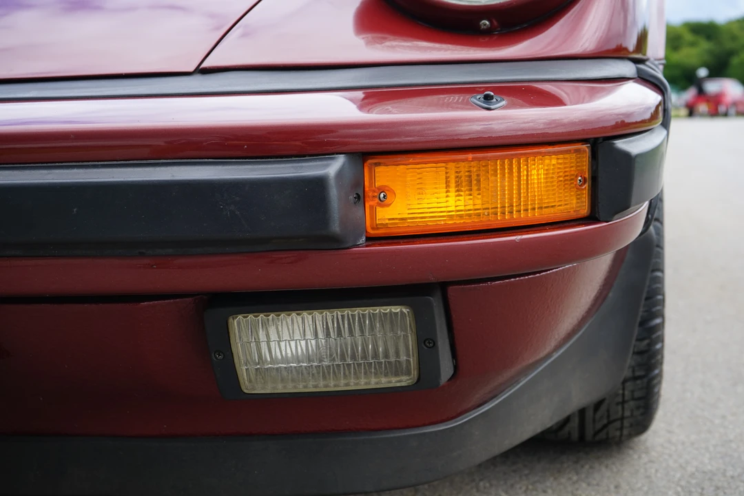 1985 Porsche 911 Carrera 3.2 - Image 28 of 31