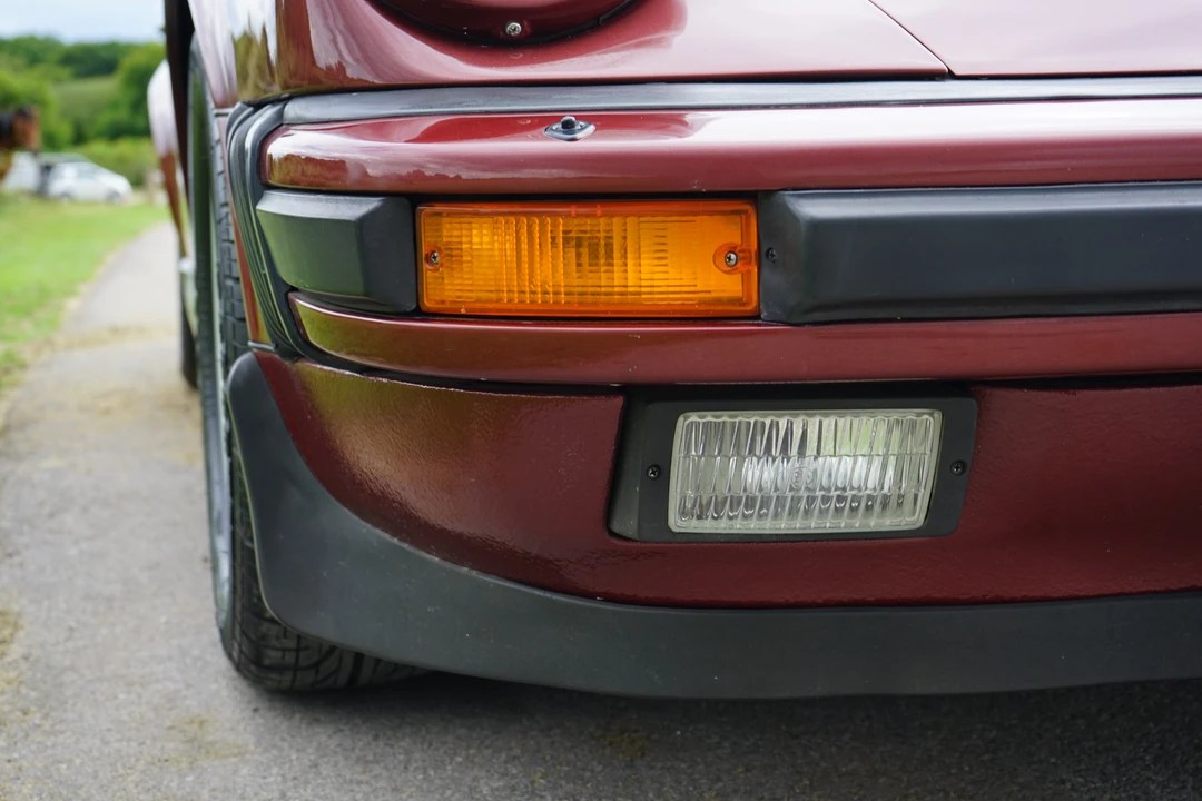1985 Porsche 911 Carrera 3.2 - Image 29 of 31
