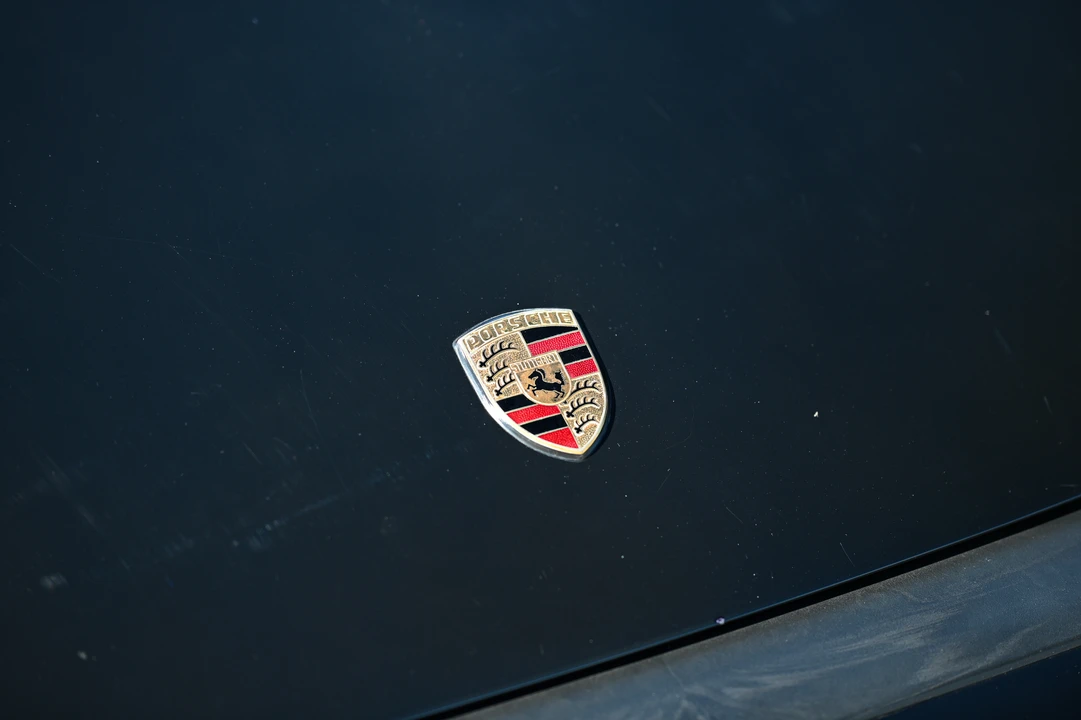 1985 Porsche 911 Carrera 3.2 - Image 16 of 31