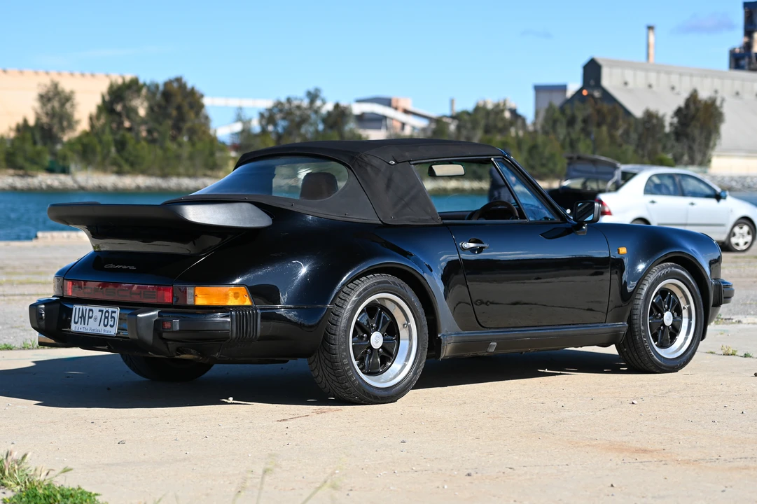 1985 Porsche 911 Carrera 3.2 - Image 10 of 31
